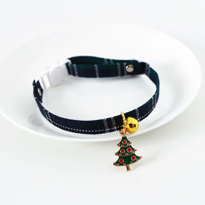 2022 Christmas Holiday Cat Collar Adjustable Neck Strap Puppy Kitten Chihuahua Collars with Pendant Pets Rabbit Necklace