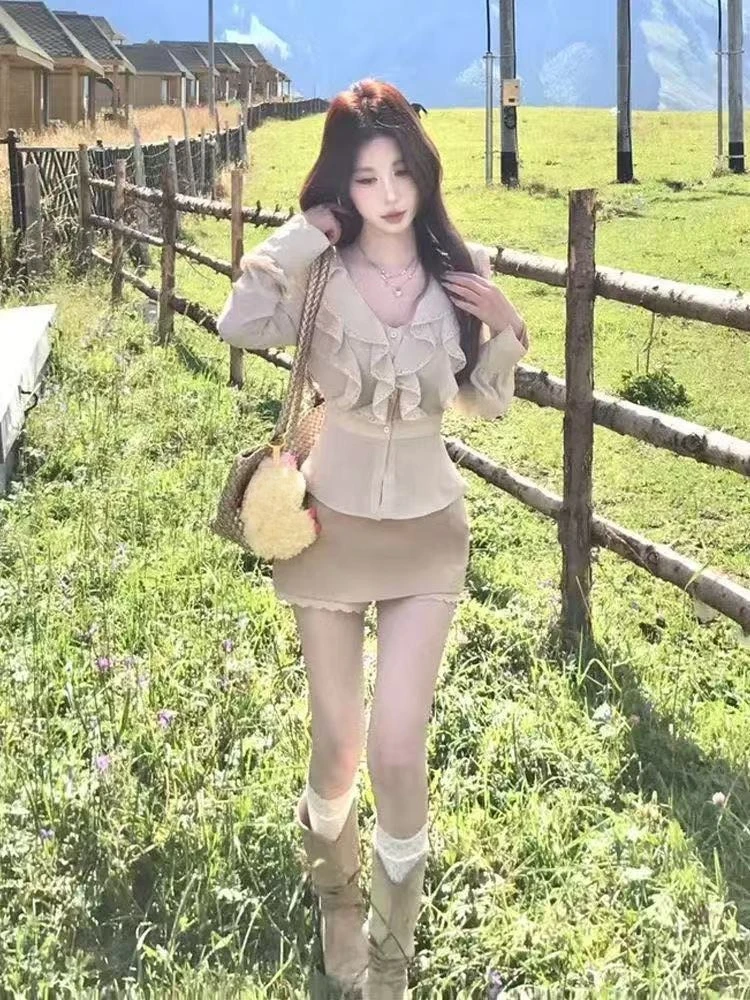 Autumn French Elegant Fashion 2 Piece Set Women Design Sense Tops + A-line Skirts New Retro Pure Desire Spice Girl Outfits 2025