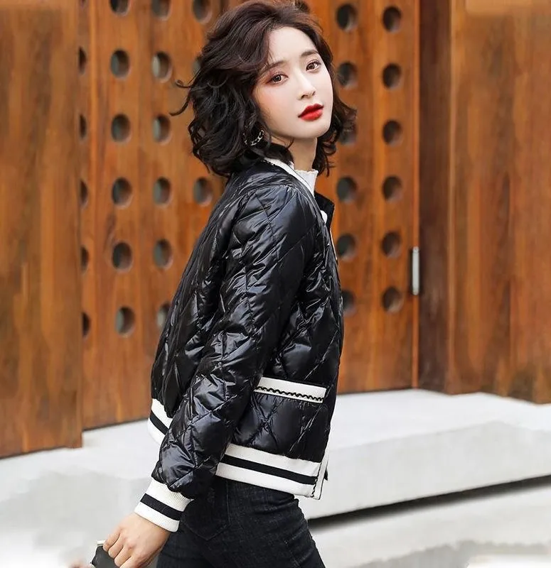 جاكيت تويد نسائي أحمر داكن للخريف بجيوب قابلة للفصل، مريح وعصري بتصميم غير متماثل وطراز هاراجوكو شبابي