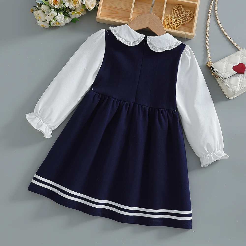 فستان للفتيات الصغيرات على طراز المدرسة باللون الأزرق الداكن والأبيض وياقة مكشكشة وأكمام طويلة للأطفال من عمر 2 إلى 6 سنوات