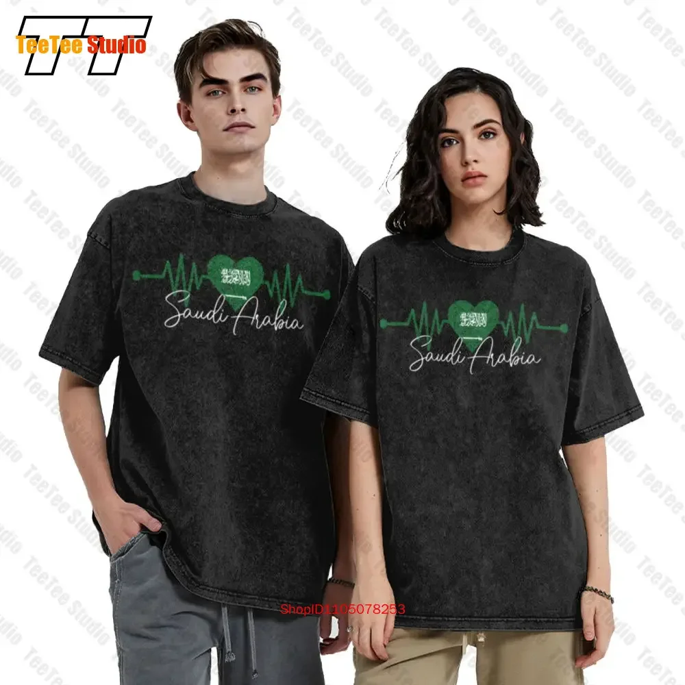 Saudi Arabia Heart Ekg Pulse Ksa Vintage Oversized T-Shirt 7H8U