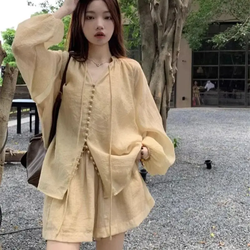 Chinese Style Zen Set for Women\'s Lazy Style V-neck Sunscreen Shirt 2024 Summer New Loose Versatile Wide leg Short Two-piece Set