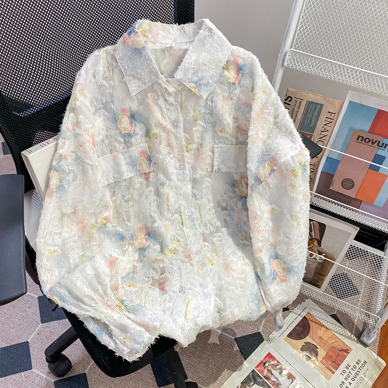 

Women's hollowed out sun protection shirt Spring and Autumn new T-shirt shirt Spicy girl casual commuting plus size top 2025