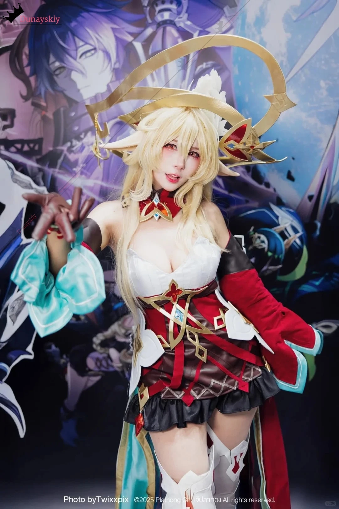 

YiNuo@Alice Cosplay Anime Game Genshin Impact Costume Hat Witch Uniform Long Trailer Sexy Red Dress Cartoon Halloween Christmas