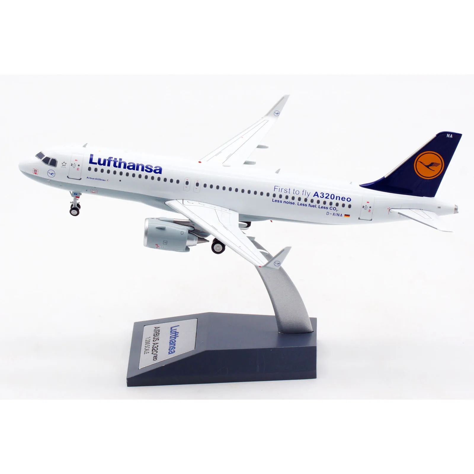 WB2005 Alloy Collectible Plane Gift 1:200 Lufthansa Airlines 