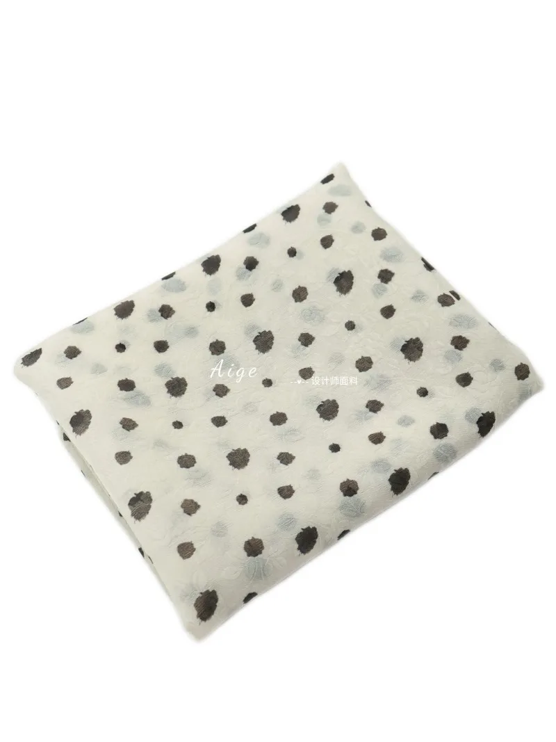 2Meters Silhouette Translucent Beige Dark Pattern Three-dimensional Rose Jacquard Spot Print Tencel Linen Fabric