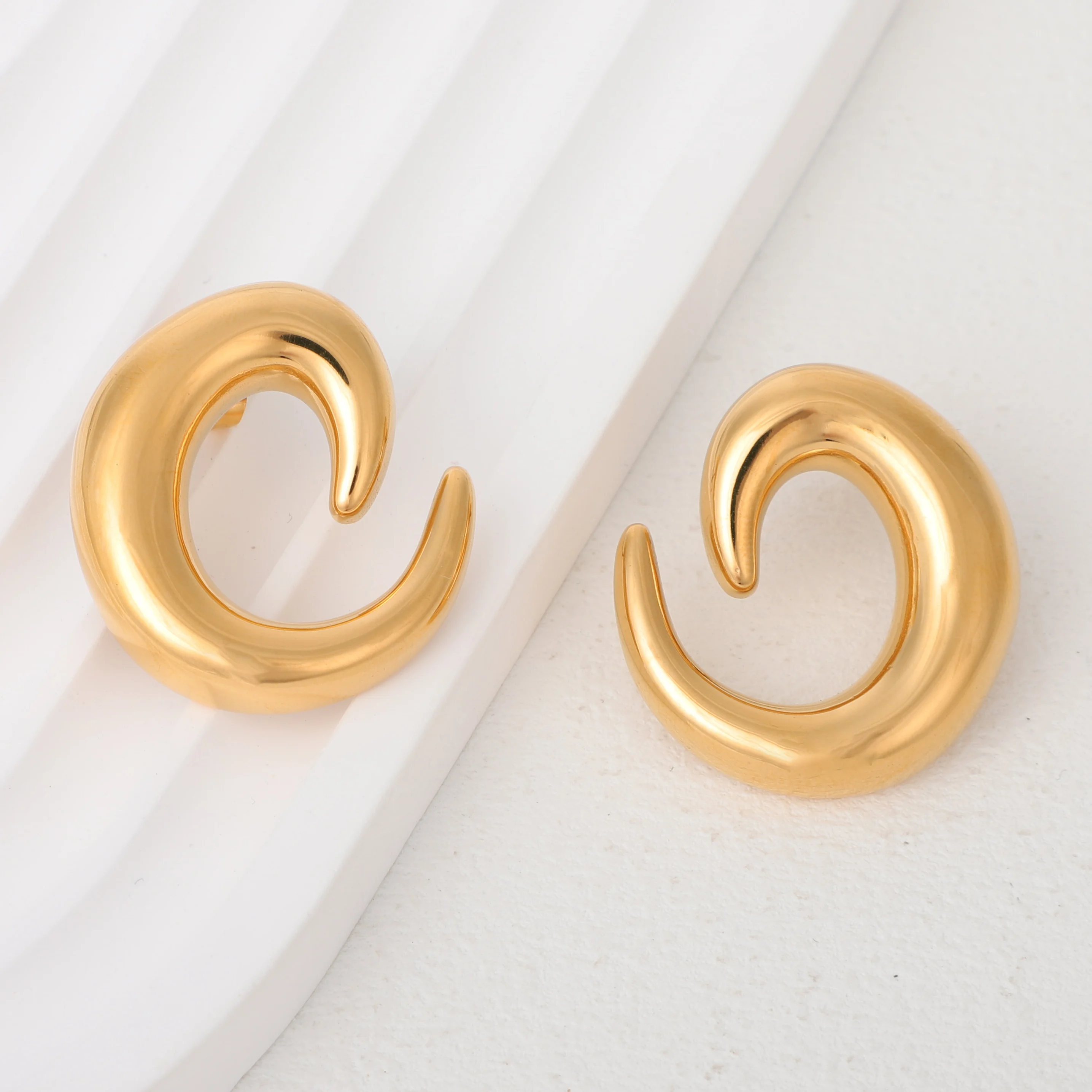 LAVK Stainless Steel Organic Twisted Studs 18K Gold Plated Exquisite Jewelry