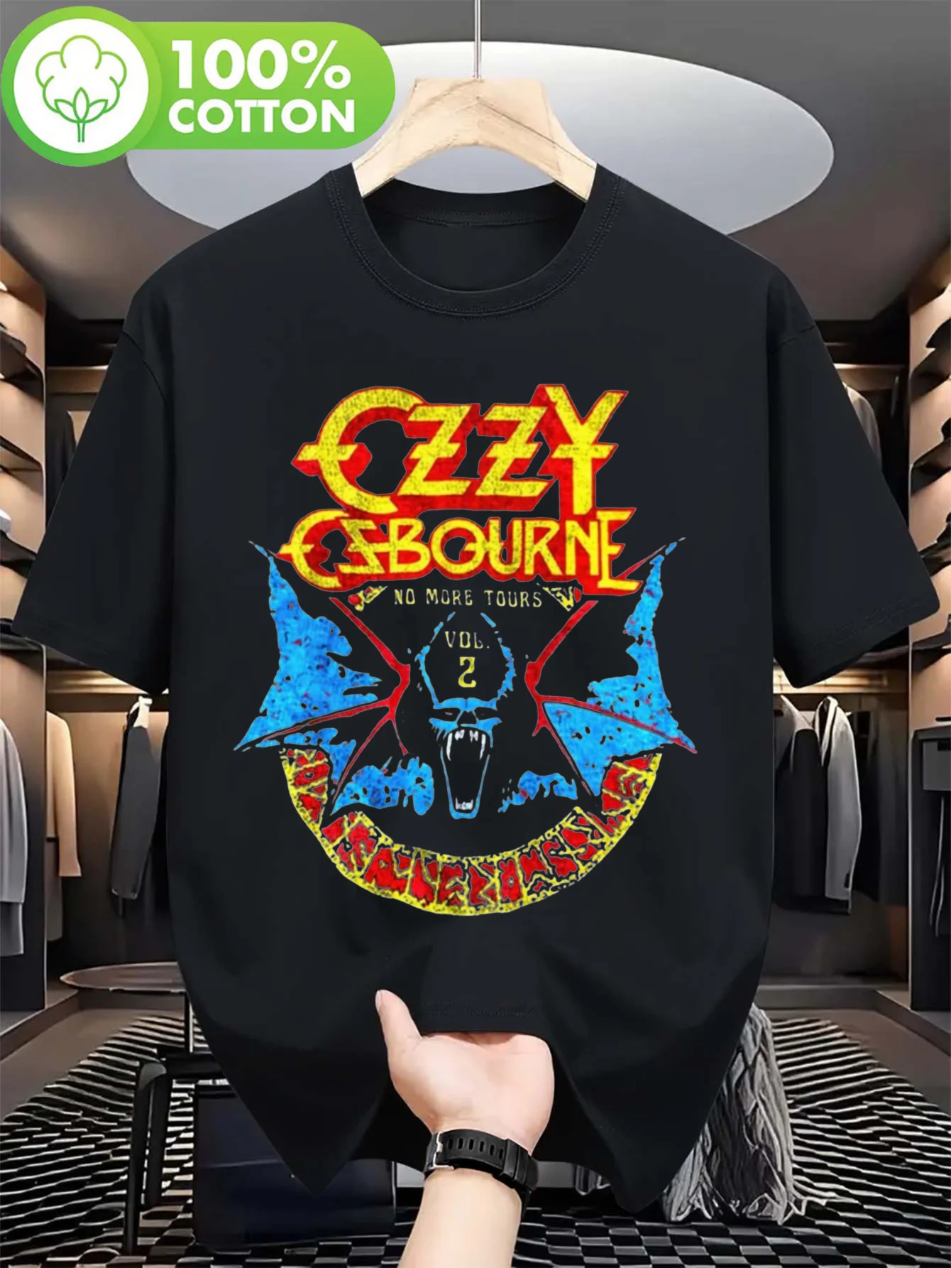 

1 шт. Мужская футболка с рисунком Ozy Osbourne — 100% хлопок, круглый вырез, короткий рукав, всесезонная повседневная одежда с ярким дизайном летучей мыши —