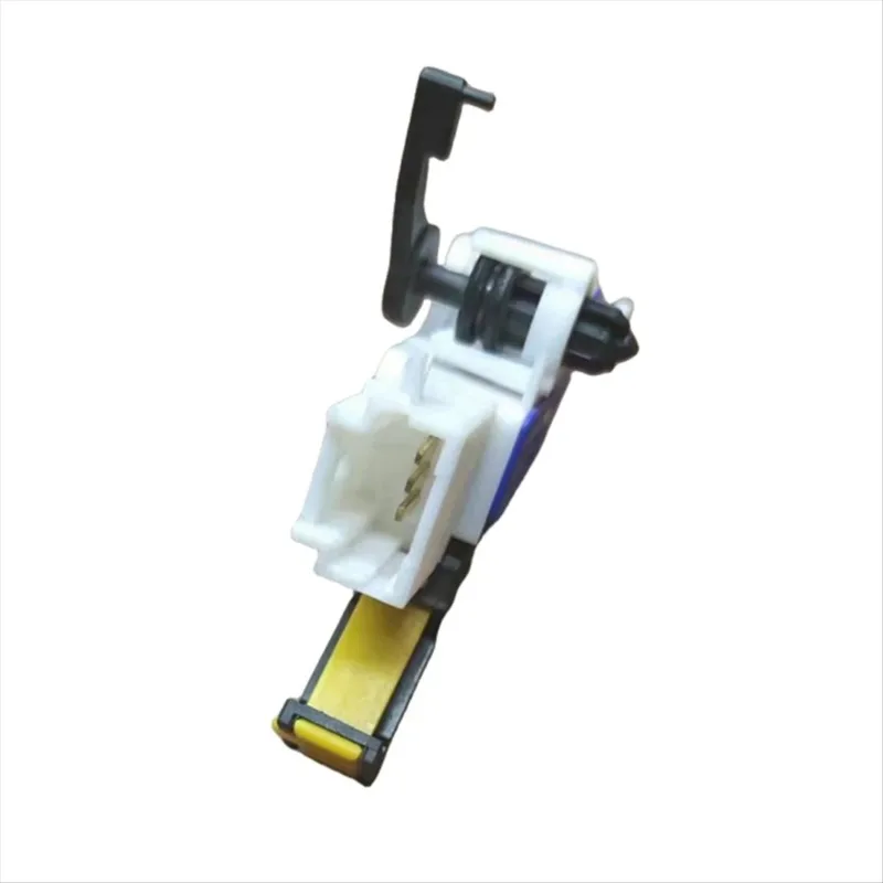 218922 For Peugeot 3008 5008 Automobile clutch position sensor clutch control master cylinder sensor