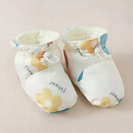 

Baby Shoes Soft Sole, Fleece Lined Infant Booties for 0-12 Months, Winter Warm Non-Slip First Walkers, Unisex Newborn Gift