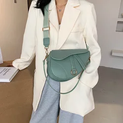 Fashionable Women's Saddle Bag Women's Shoulder Bag Luxurious Design Personalized Women's Bag Retro Solid Color Handbag