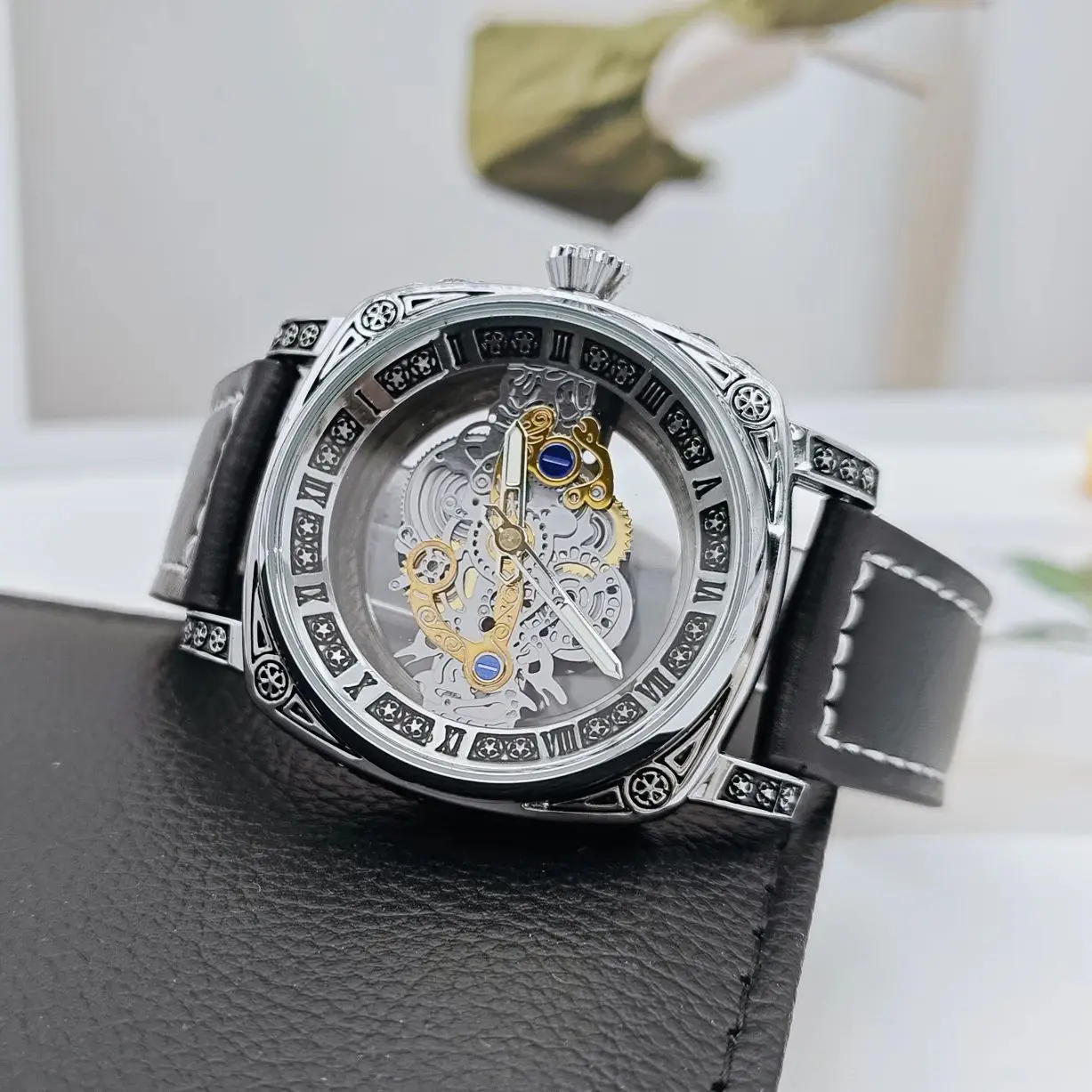 ساعة رجال الأعمال الفاخرة الراقية، تصميم مربع مجوف على الوجهين، مضيئة، مقاومة للماء، ساعة كوارتز، ساعة رجالية عصرية كاجوال بسيطة وأنيقة، طراز أوروبي وأمريكي #1