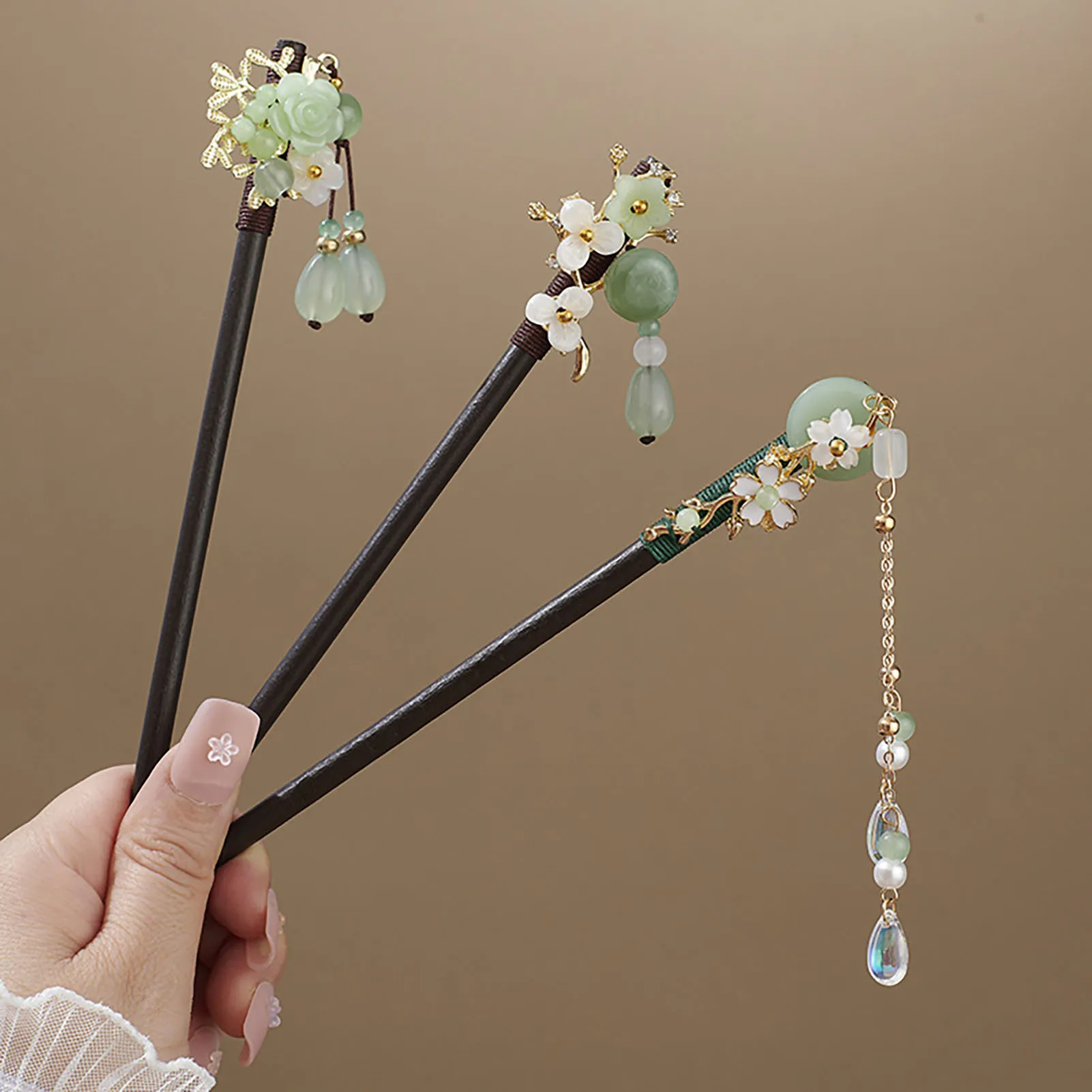 Vintage Hairpin Ancient Style Step Shake Sandalwood Flower Hair Stick Fork For Women Chinese Hanfu Hair Accessories Jewelry Gift