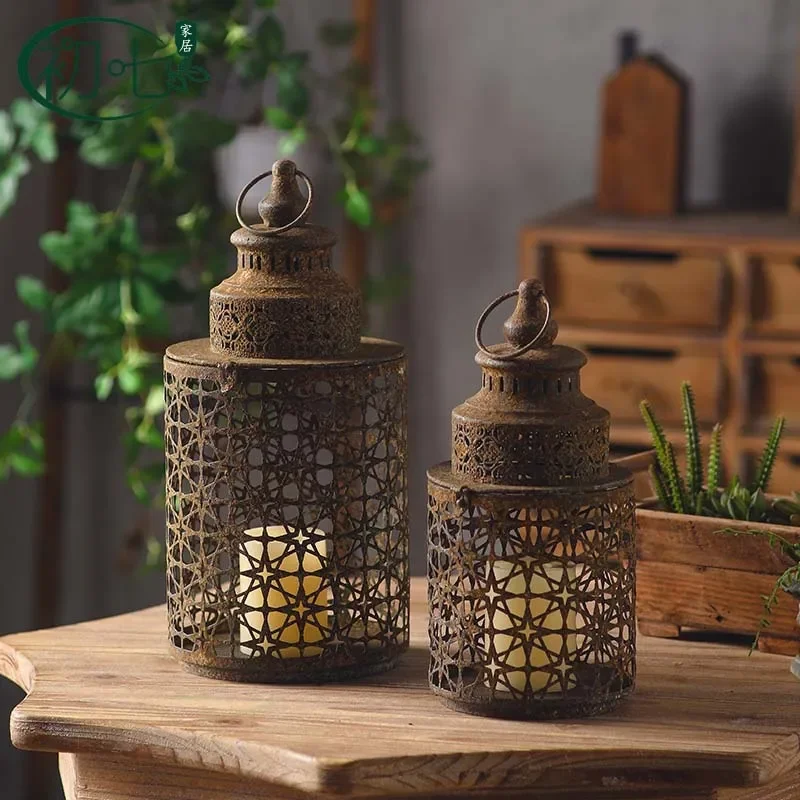 American Antique Nostalgic Candle Holder Outdoor Garden Lantern Hollow Metal Ornament Vintage Decor for Home Patio Yard