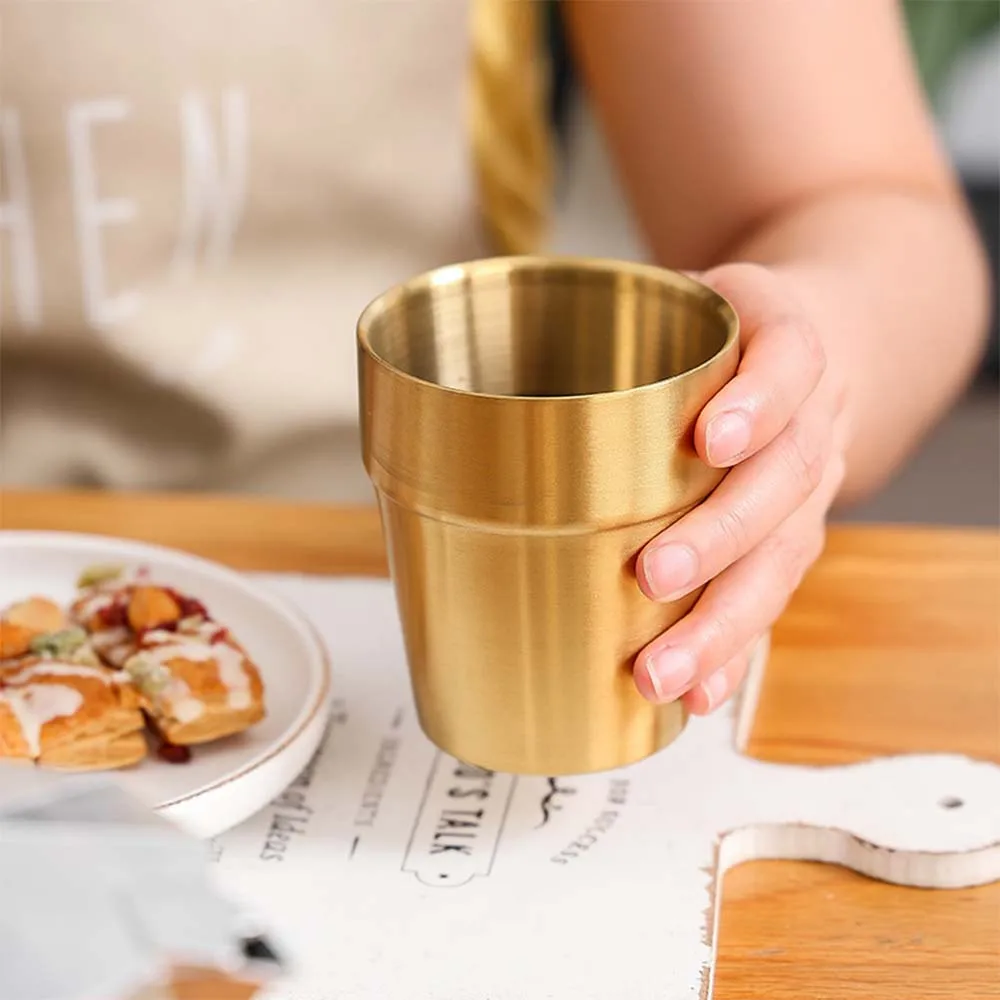 كوب البيرة الذهبي بهلوان معدني 304 نظارات مياه الفولاذ المقاوم للصدأ التخييم أكواب قابلة لإعادة الاستخدام شواء المنزل مكتب القهوة
