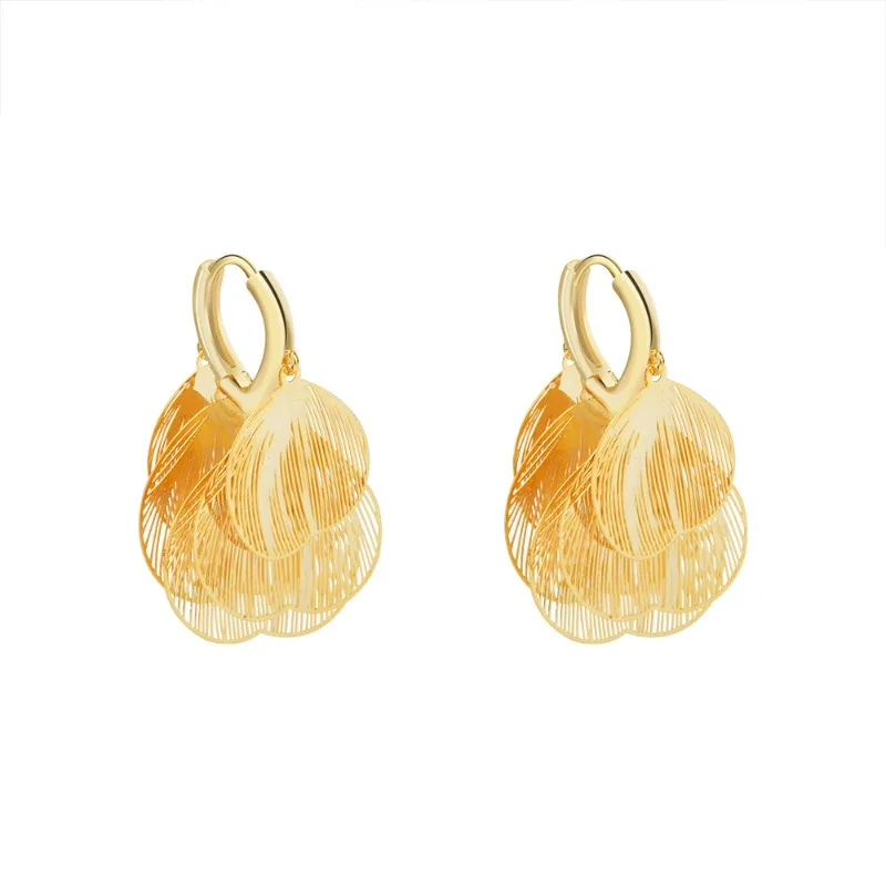 2025 light luxury super fairy hollow metal petal fringed ear buckle fashionable design high-end temperament elegant earrings