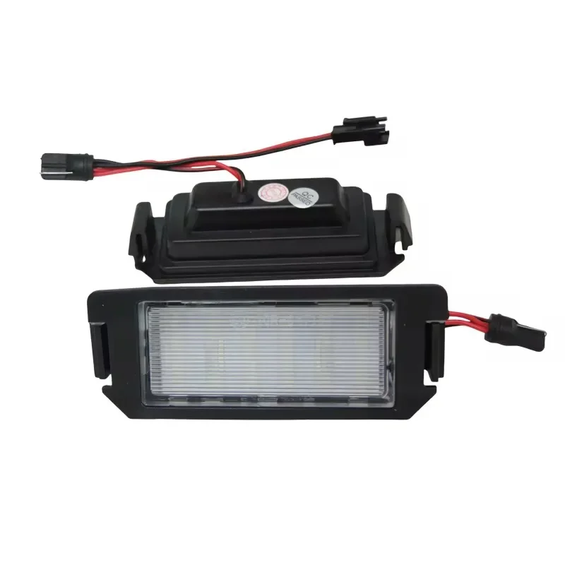 2PCS LED Number Plate Light For Hyundai Genesis Coupe 2.0T 3.8 BK 2009-2016 Canbus Plug Play 92501-2M100 18 SMD 6000K