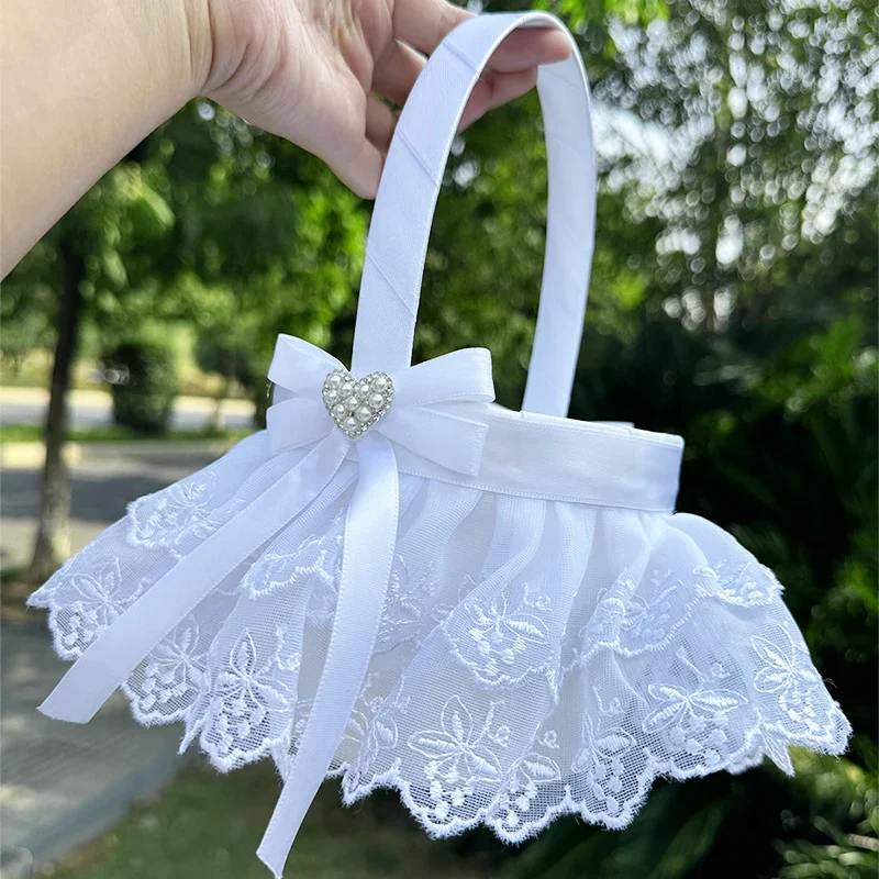 1PC Wedding Flower Girl Hand-held Bow Flower Basket Rhinestone Love Lace Fruit Basket Petal Basket Wedding Props