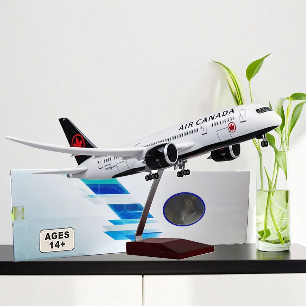 

1:130 Scale 43cm 787 Canada Plane B787 Dreamliner Aircraft Model Airplane with Light and Wheel Collection Display Diecast plane