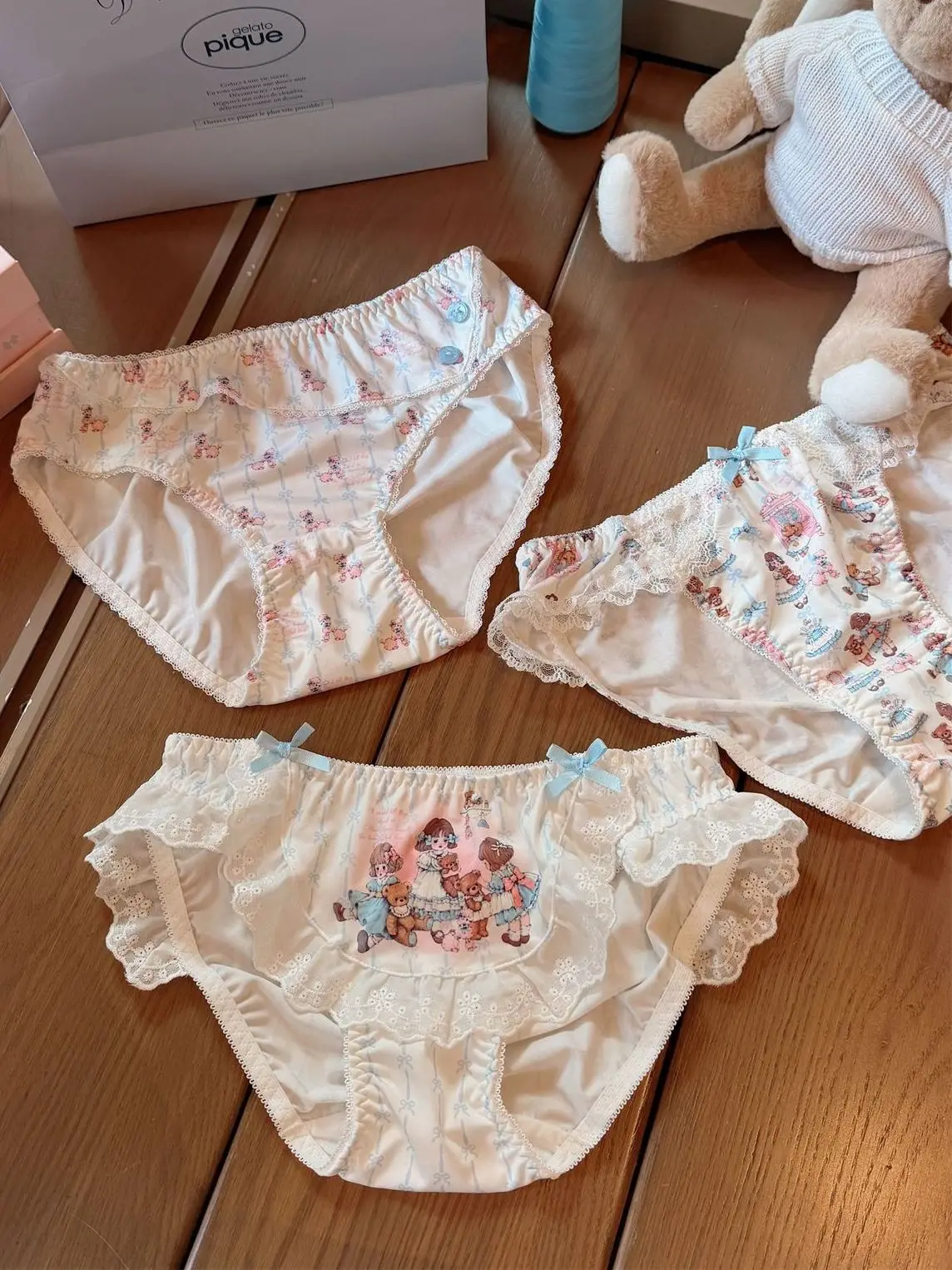 Retro Story Cute Doll Apron Lace Girl Sweet Milk Silk Underwear  Knot Design Polyester Fiber mid Waist  Panties