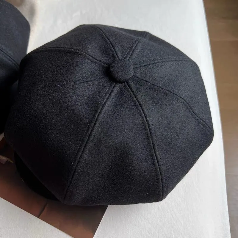 Japanese Vintage Black Tweed Octagonal Beret Hats for Men Women Autumn Winter Casual All-match Artist Newspaper Painter Caps Hat