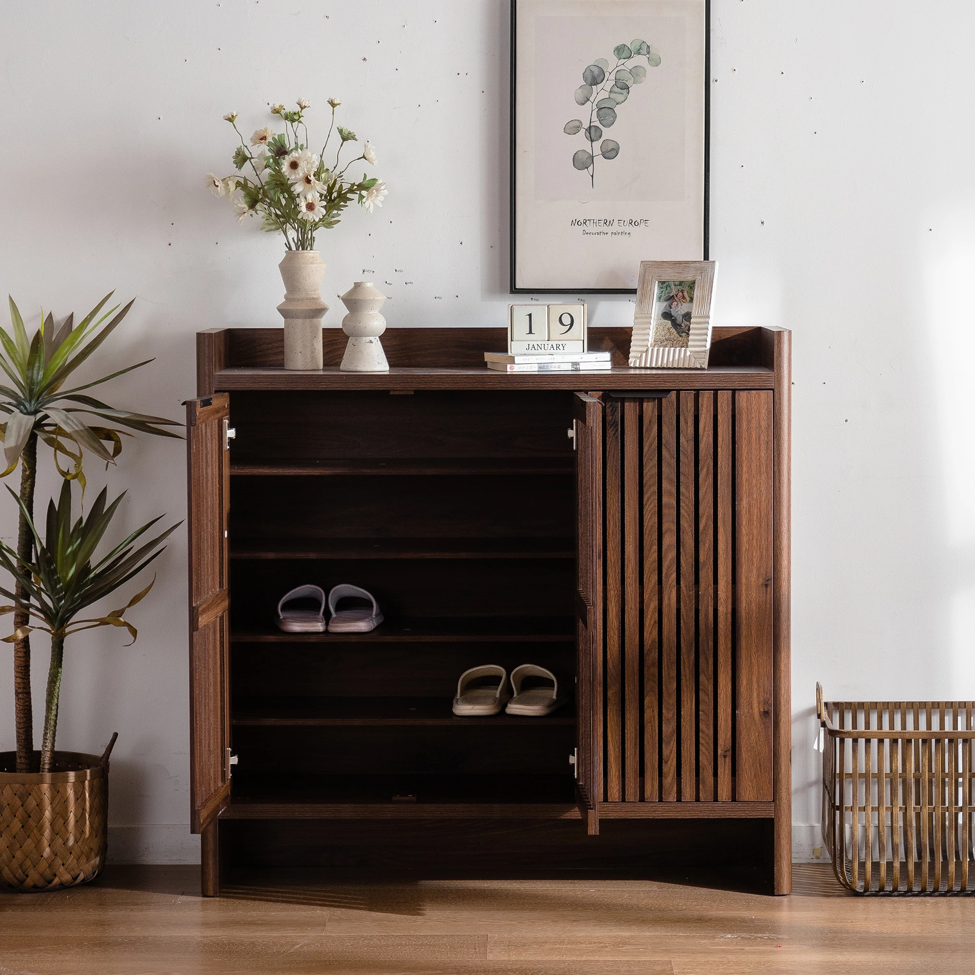 Shoe Cabinet 5-Tier Shutter Doors Large Wooden Shoe Organizer Rack Adjustable Shelves Modern Storage Furniture Living Bedroom
