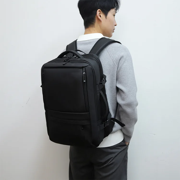 

Waterproof Oxford fabric men's backpack with large capacity expansion, 17.6-inch computer storage travel and commuting men's bag