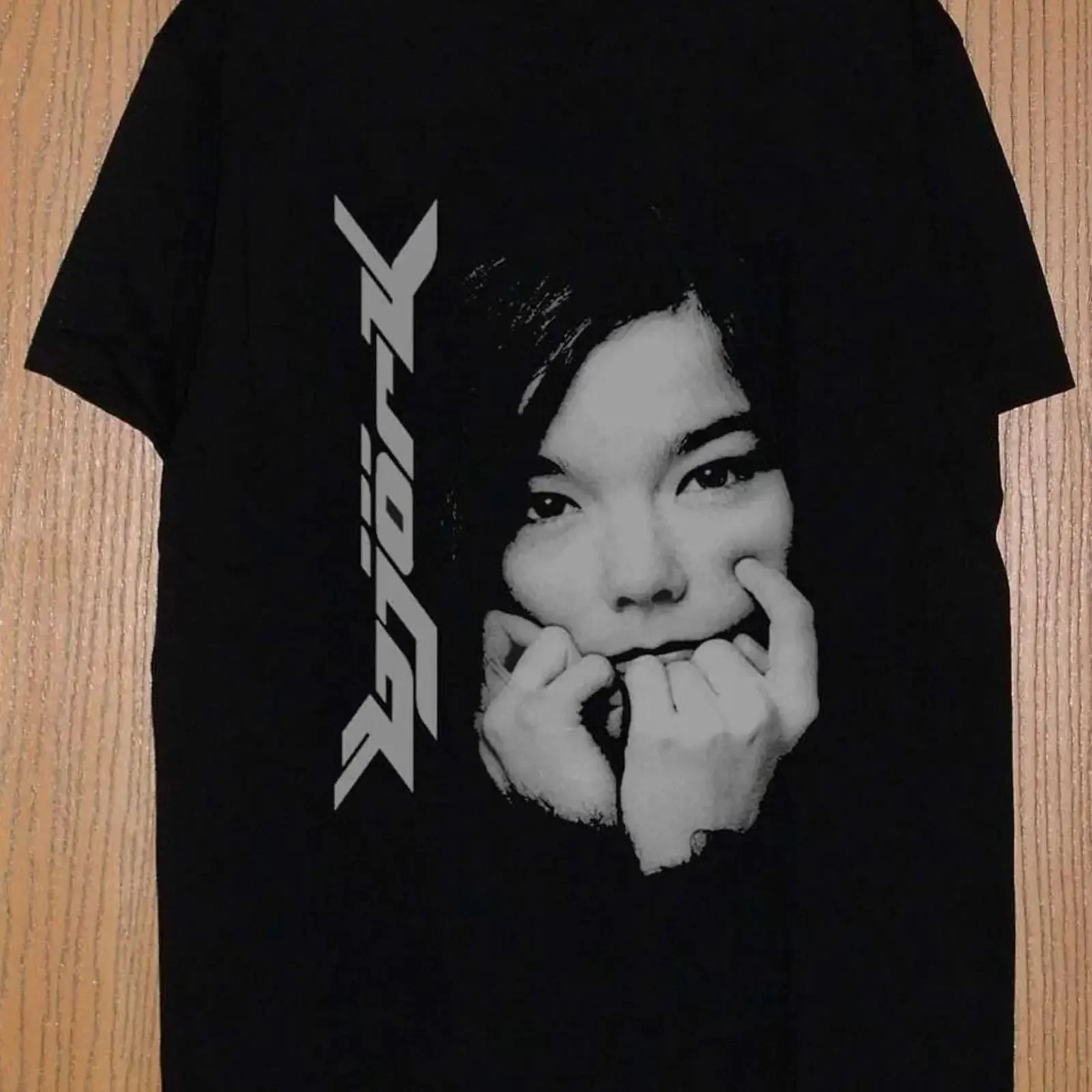Bjork Debut Japanese Band schwarzes Hemd Baumwolle alle Größen HRT41 vintage Washed Slightly Stretched graphic Breathable Soft