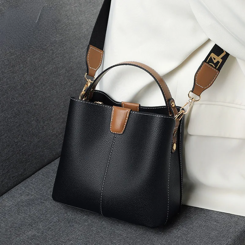 

2023 New Fashion Portable Bucket Bag Versatile Large Capacity Pu Soft Leather Shoulder Messenger Bag for Women