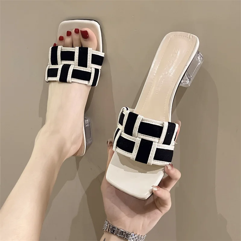 Summer 2024 Braided Flip-flops Women's Open-toe Wear Temperament with Chunky Fashion Slippers, Beach Shoes, Women's Shoes