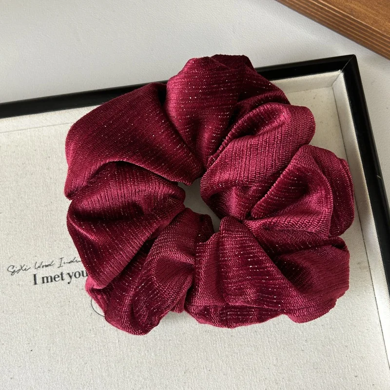 2024 Retro Oversized velvet scrunchies for women big balck hair tie girls elastic red velvet hair rubber bands large hair rope