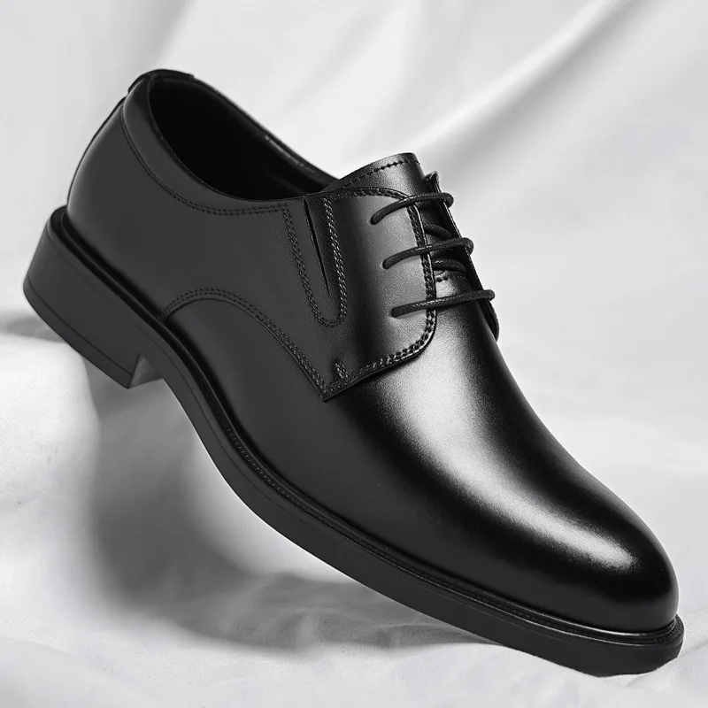 Zapatos de negocios formales de estilo británico para hombre, zapatos de cuero con plataforma informal, nuevo diseñador de moda, primavera y otoño, negro