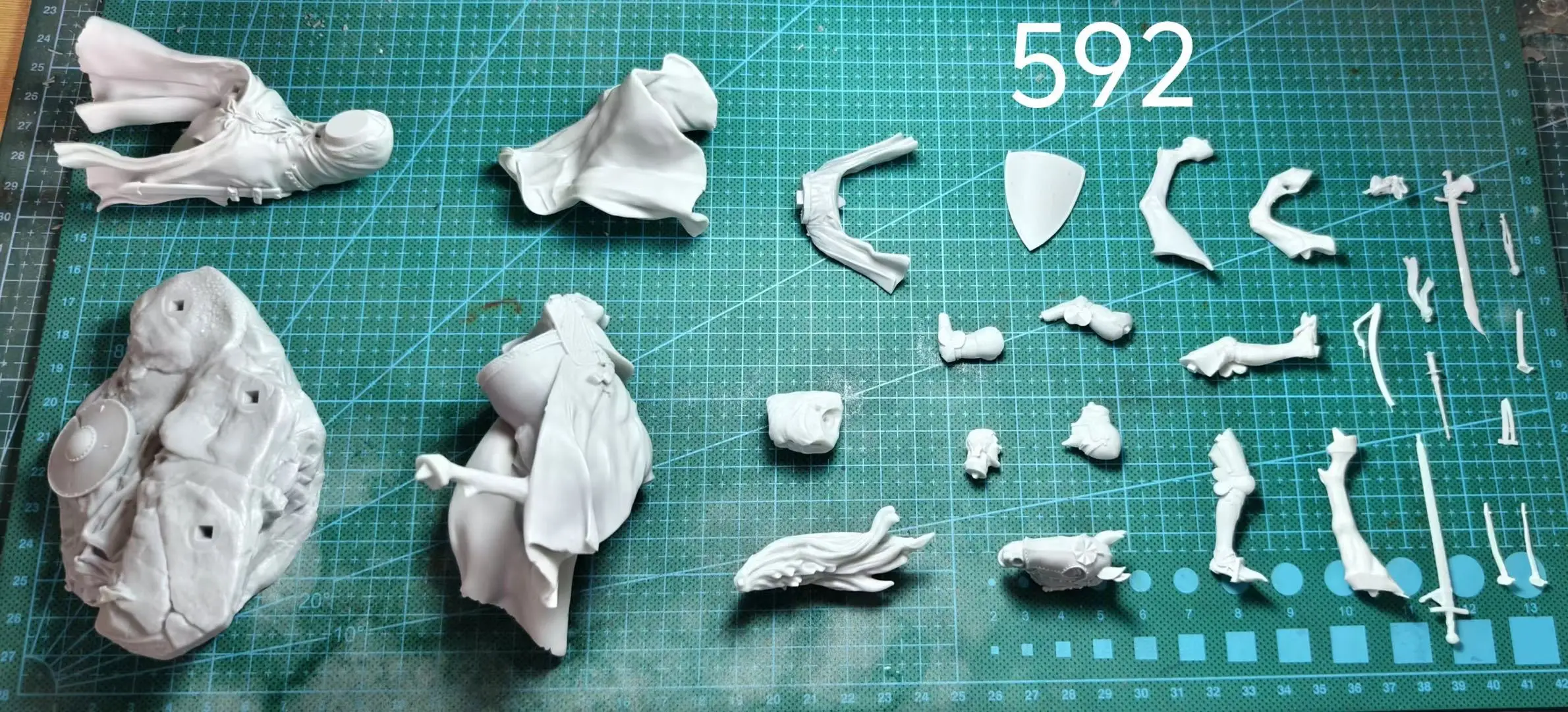 1/24 Resin Model Figure GK, Unassembled and unpainted kit
