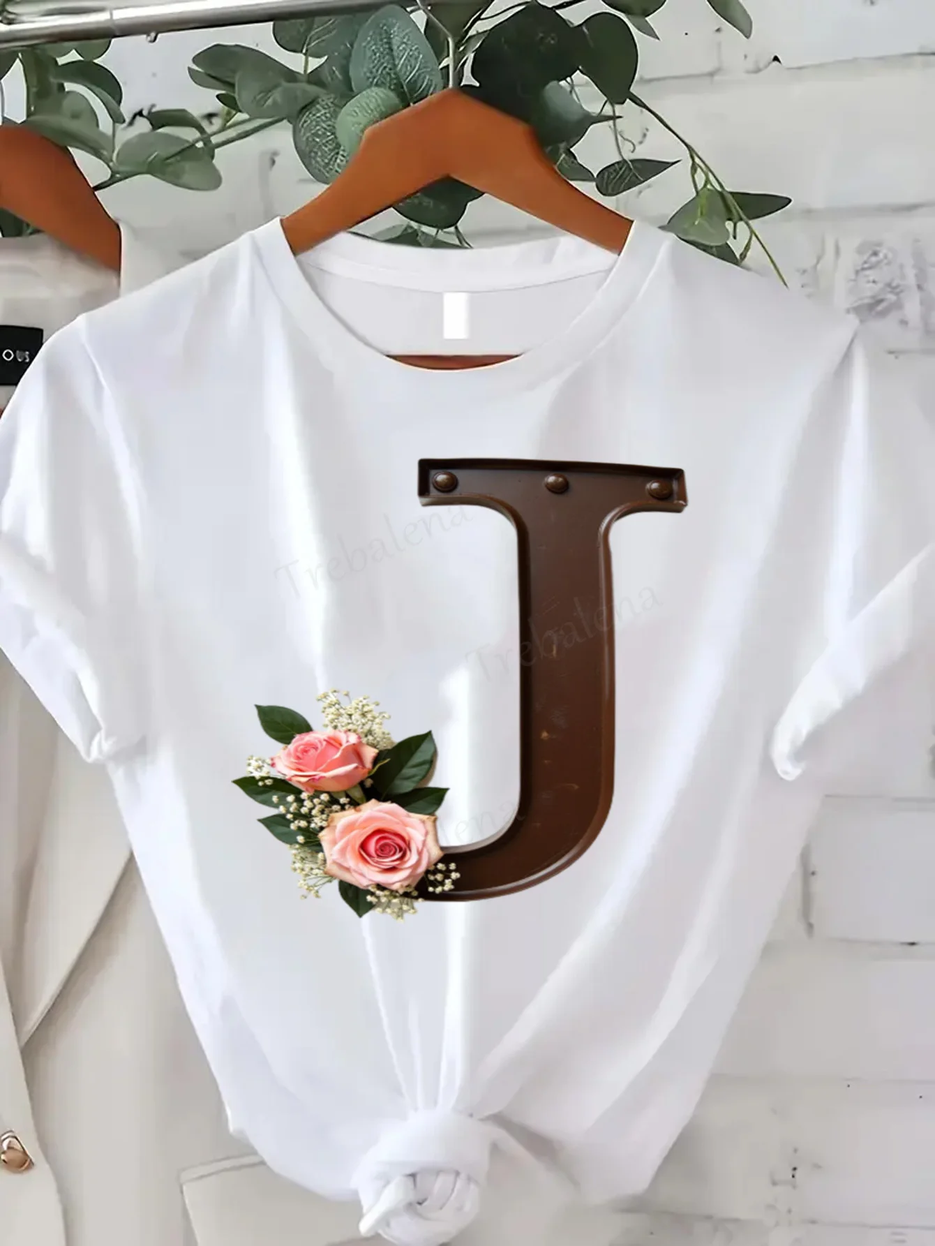 

Comfortable Women's Print T-shirt White T-Shirt with Letter U and Rose Floral Design, Casual Summer Top