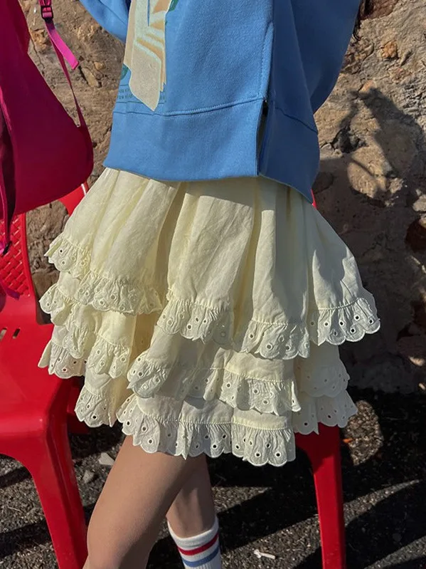 

Chic High Waist Layered Lace Trim Cake Skirt Women's Skirt Spring 2025 A-Line Silhouette Color Other Material 00%