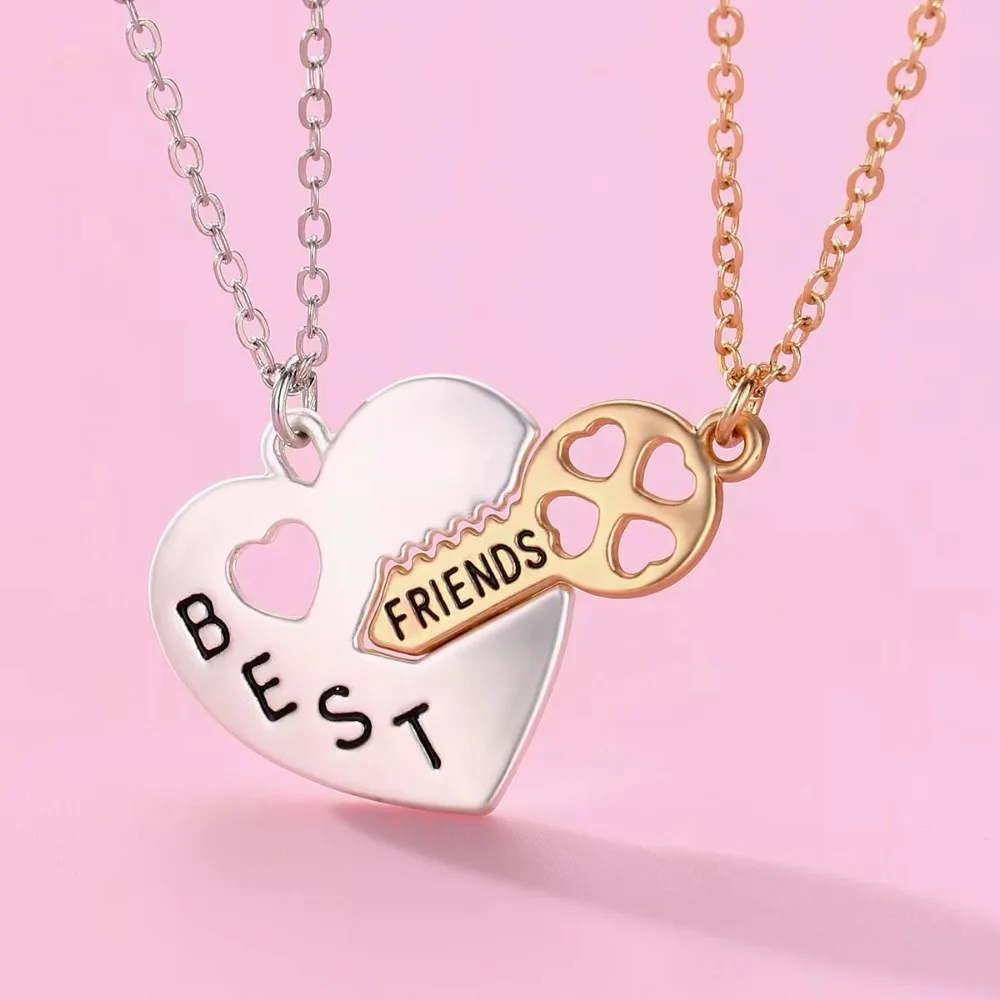 A Girl 2pcs/set Splicing Necklace Heartbroken Pendant Necklace Men and Women Best Friends BFF Friendship Birthday Jewelry Gift