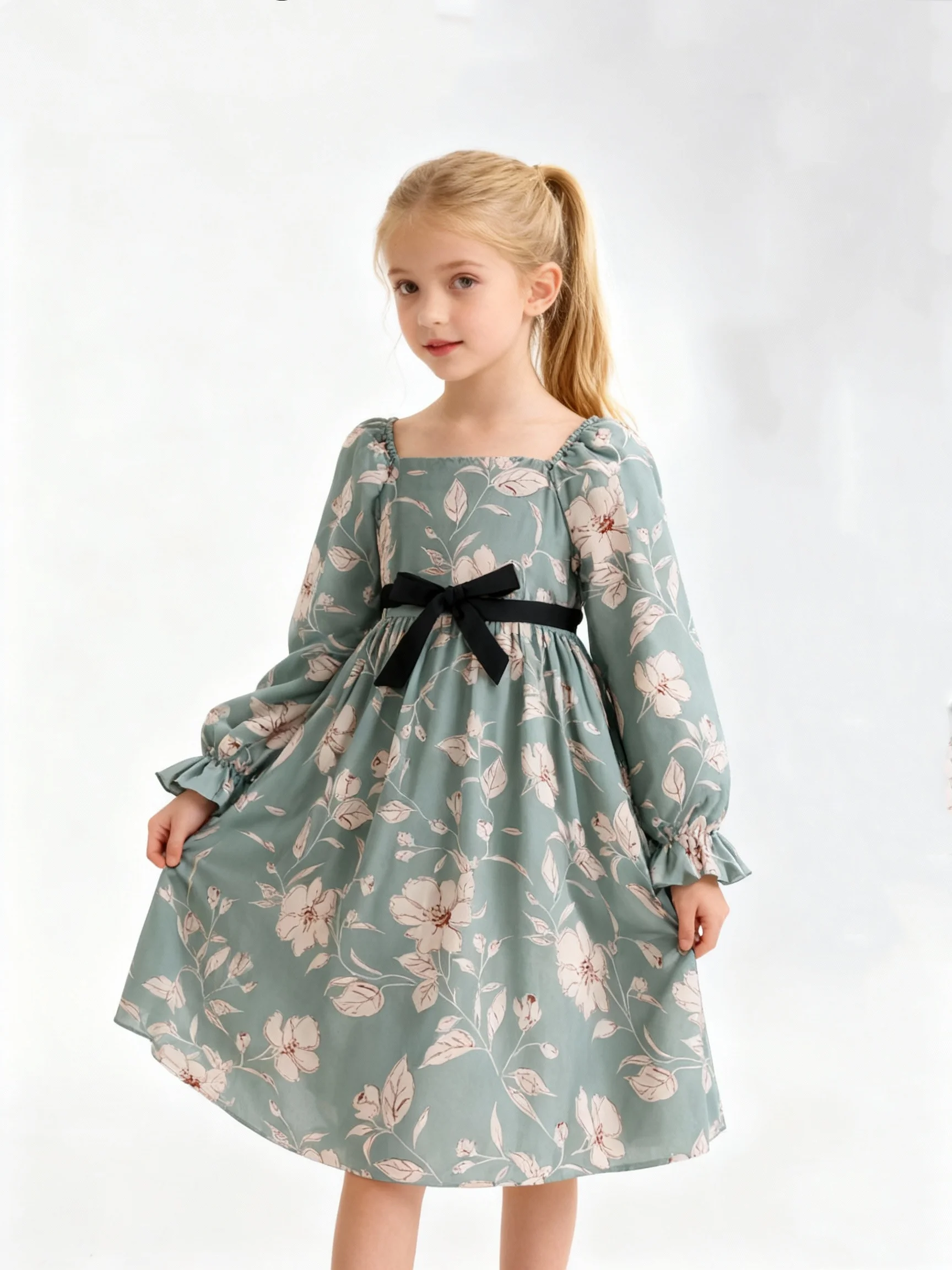 Sommer Neue Mädchen Quadrat Kragen Langarm Blume Gedruckt A-Linie Rock Niedlichen Und Modischen Kleid