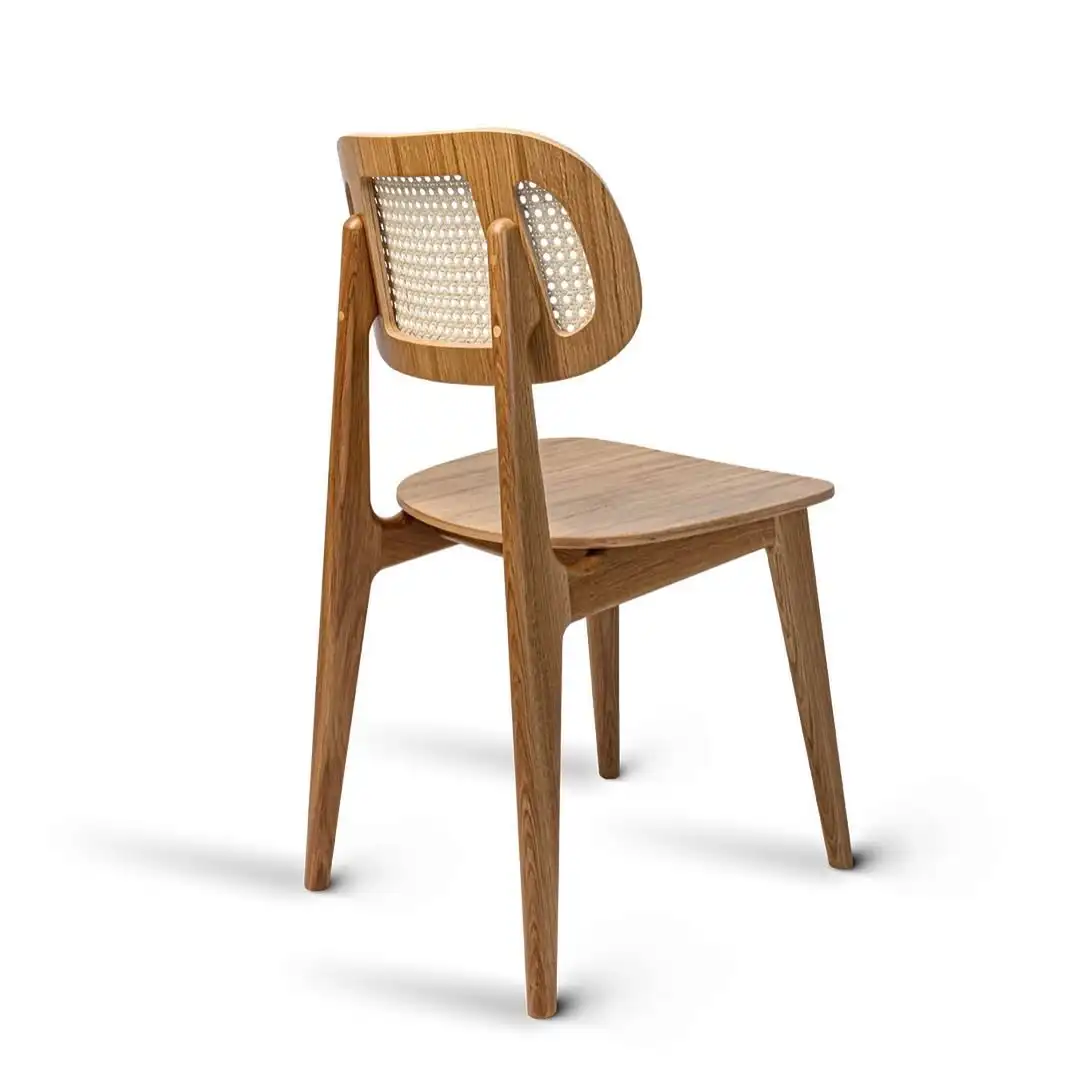 Sedia da pranzo in rattan in legno massello sedia con schienale semplice e moderna per la casa