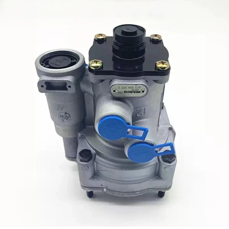 

NEW HNROCK BRAKE VALVE 3522010-H0100 FOR CHINESE TRUCK
