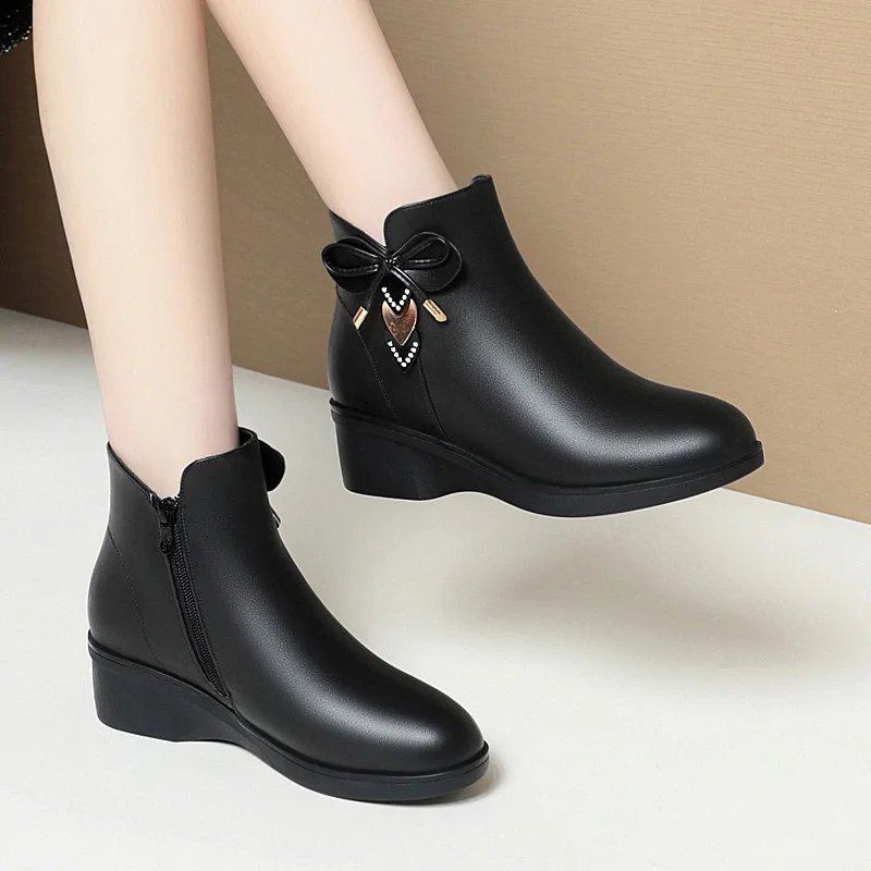 Women's Boots 2025 Winter Cotton Shoes  Bow-knot Ankle Boots for Women Zipper Fashion Boots Platform Mother Boots image 3