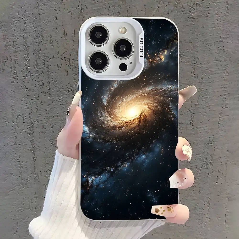 حافظة هاتف Space For Galaxy Universe لهاتف iPhone 17,16,15,14,13,12,11,Pro,XS,Max,Plus,Mini,SE غطاء مقاوم للصدمات من الحلوى البيضاء غير اللامعة
