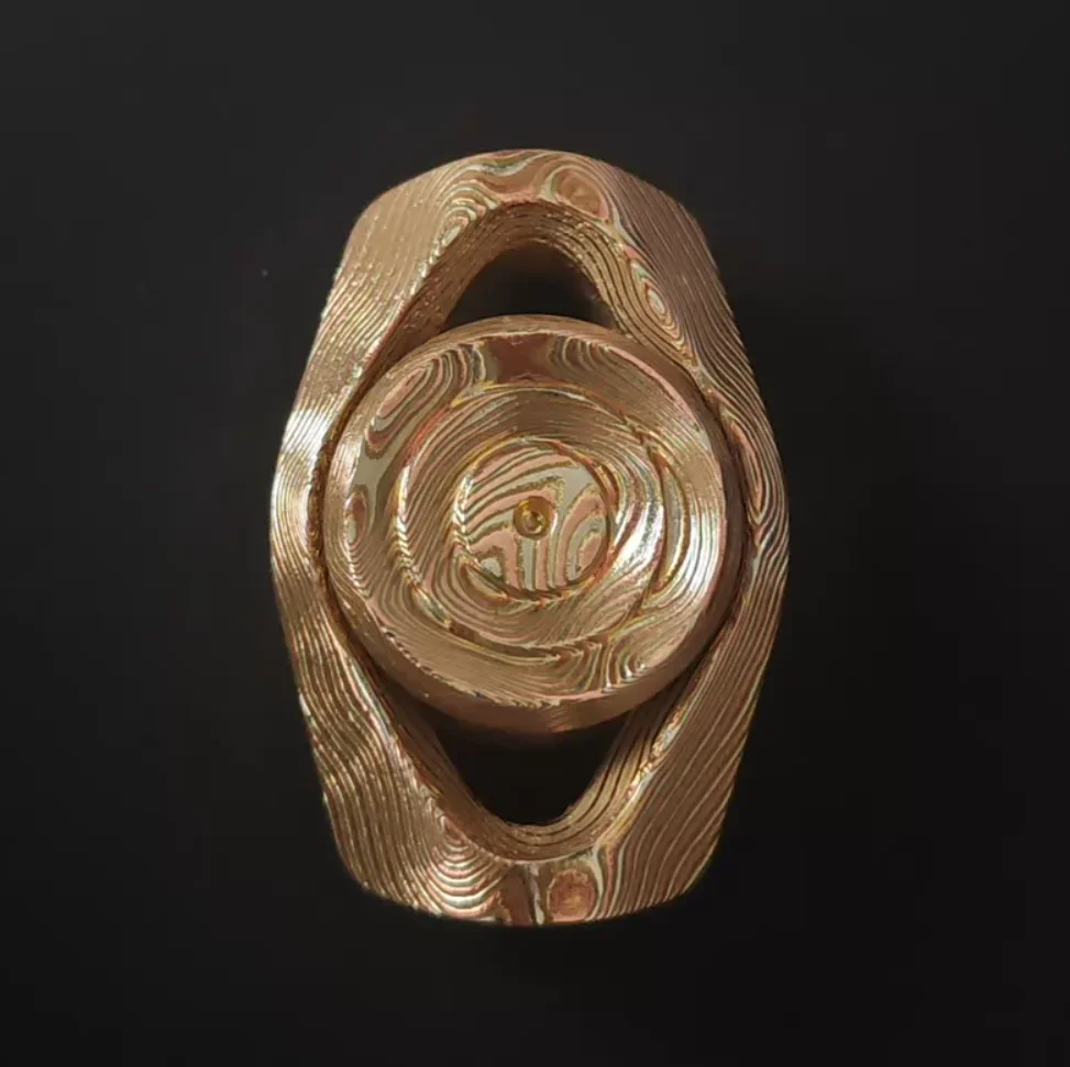 

Used EDC Rubble air mokume spinner Fingertip gyroscope Decompression toys