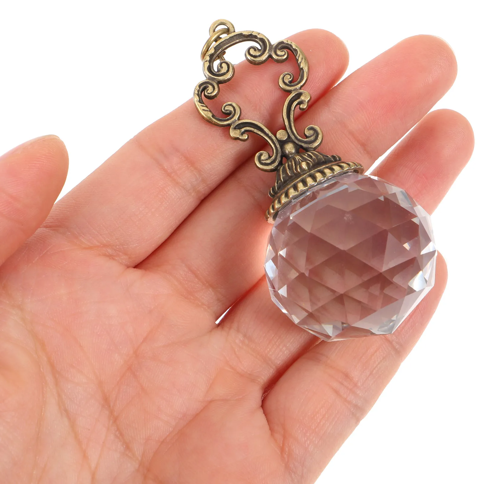 

2Pcs Vintage Crystal Ceiling Fan Pull Chain Extender Pendant for Ceiling Fans Lamps Chandeliers Decorative Light Hanging Pull