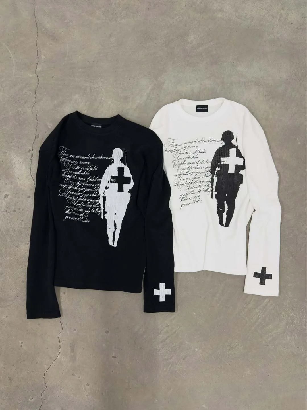 

Autumn fashion Harajuku round neck T-shirt for men and women, vintage print design showcases trendy street style