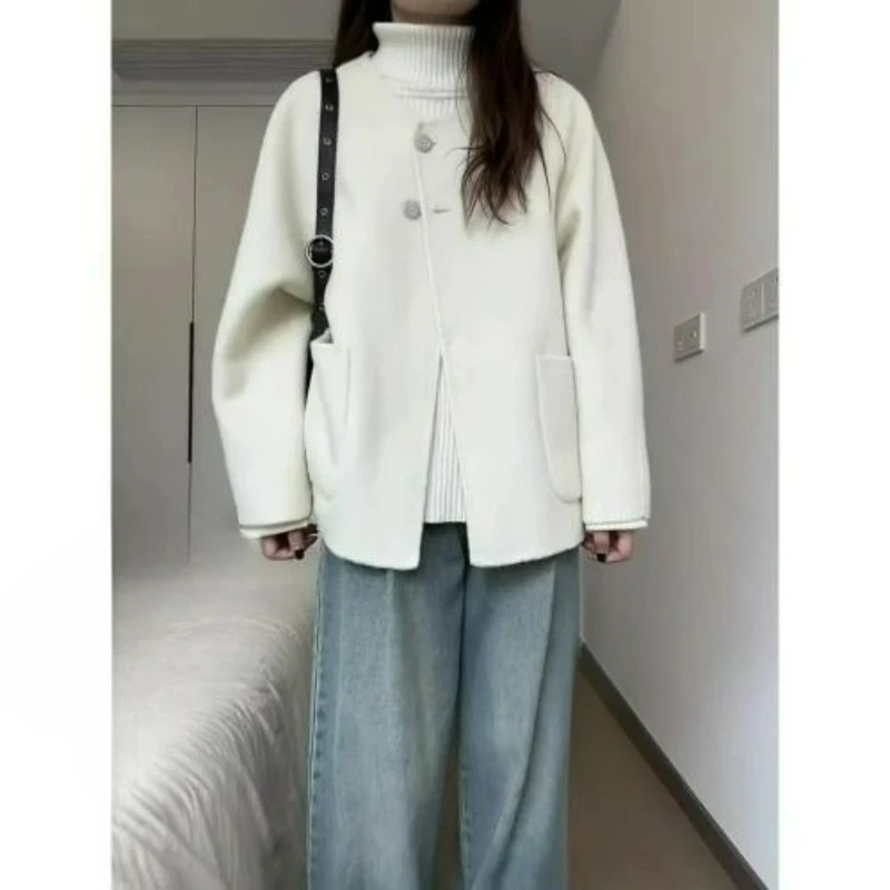 

French Socialite White Woolen Coat for Women 2026 Autumn/Winter New Fashion Double-sided Woolen Thick Jacket for Petite Figures
