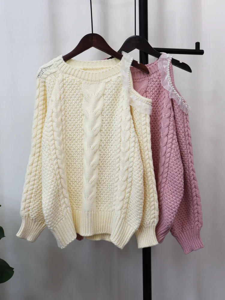 

Oversized Twist Sweater Autumn Winter New Elegant Sweet Ruffled Pearl Stitching Loose Knitwear Top Sexy Shoulder Pullover Women