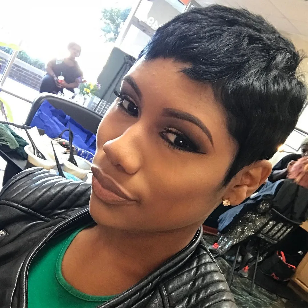 

Short Pixie Cut Straight Human Hair Wigs Natural Black Brazilian Remy Hair Wig Cheap Human Hair Machine Wig For Black Women