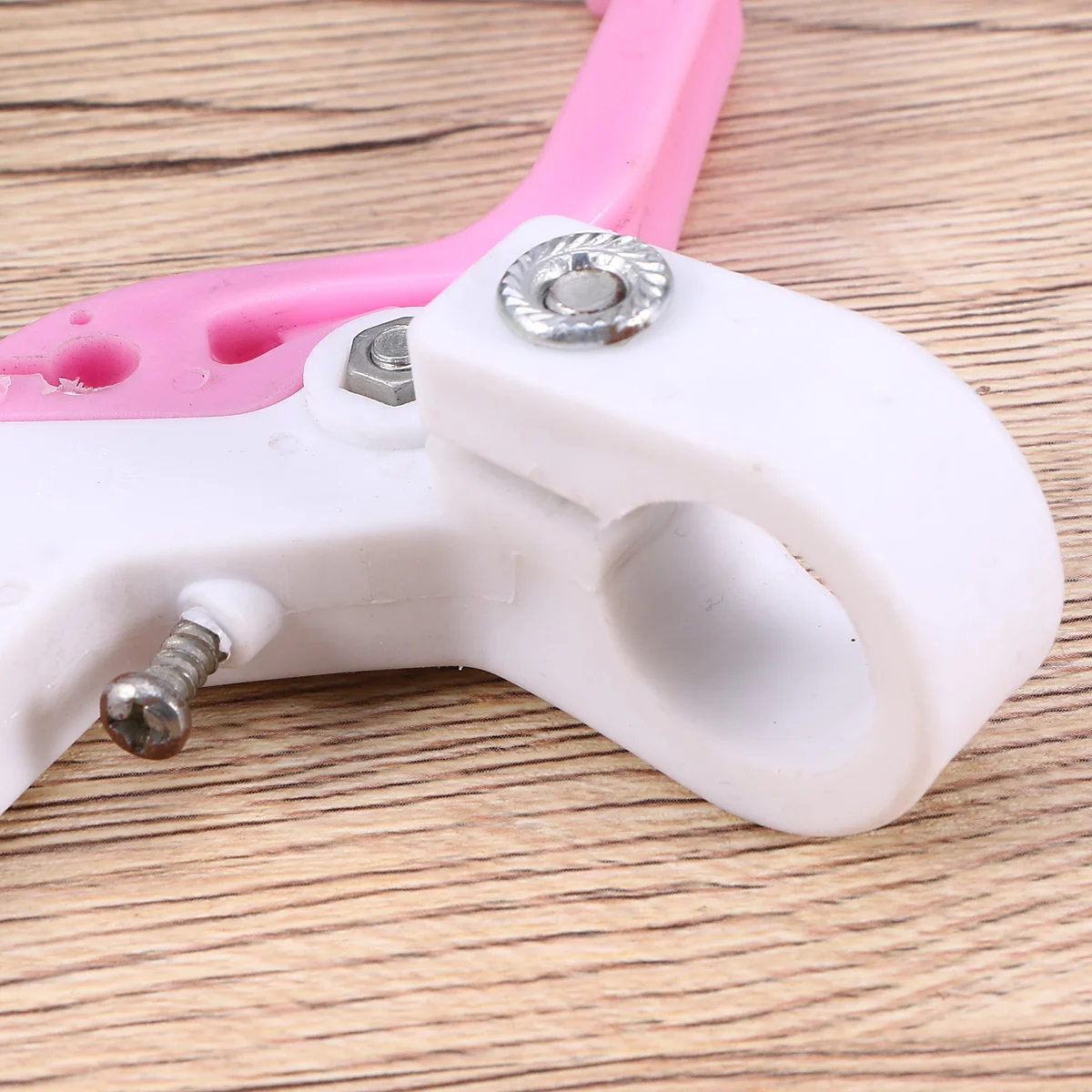 

1Pair Bike Brake Handle Durable Brake Lever Replacement for 2.2cm Diameter Handlebar Cycling Parts Pink