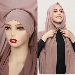 2024 Nuova vendita calda Premium istantaneo chiffon Hijab Wrap con magneti incorporati tinta unita sciarpa da donna musulmana scialle con sottopelo