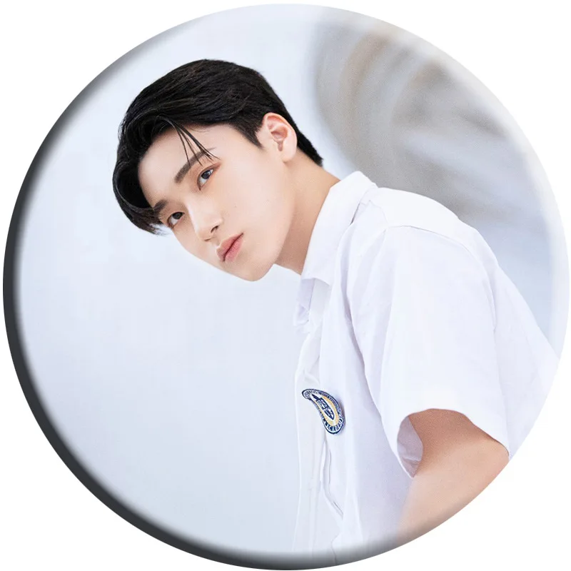 KPOP Badge ATEEZ THE WORLD EP2 OUTLAW Photo Round Brooch Pins Mirror Keychain Backpack Pendant Decoration SeongHwa San Fans Gift
